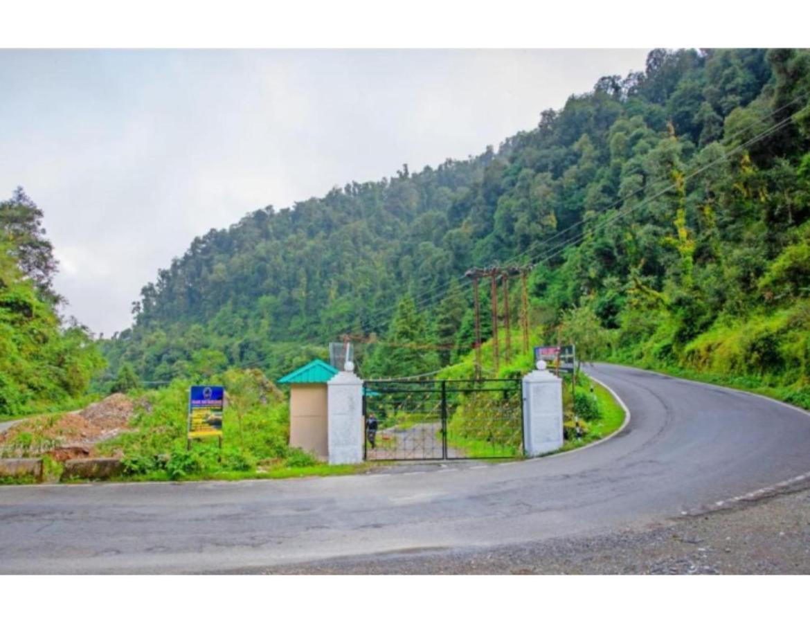 Shiv Sutra Resorts, Mussoorie Exterior photo